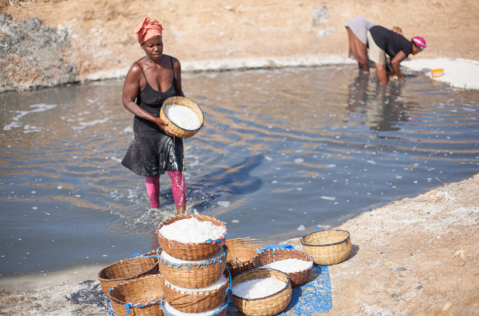 Femmes productrices de sel au Sénégal © Univers-Sel 2021