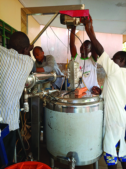 Equipe de la laiterie Nagrin